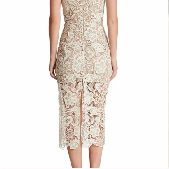 white lace applique dress Scoop-Neck Long-Sleeves Chiffon Bride Gowns Lace Applique Pleated A-Line  Wedding Dress with Train main image 1