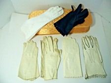 6 PAIRS OF VINTAGE WOMENS GLOVES, 4 LEATHER ALL IN VERY NICE CASE FREE SHIPPING