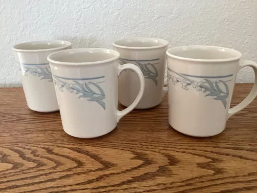 Set of 4 Corning Ware Blue Lily Pattern Coffee Cups Mugs D Handle