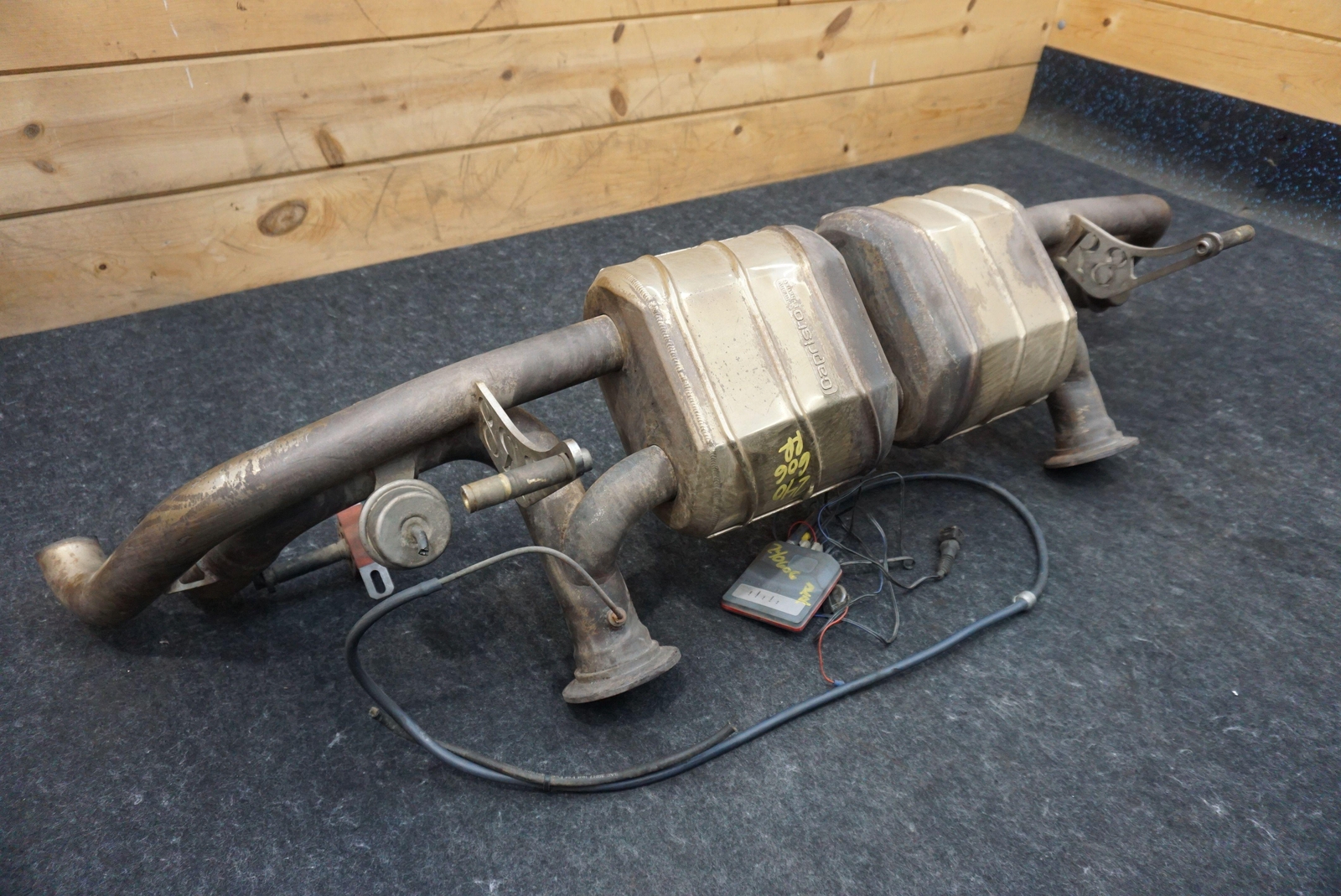 Aftermarket Capristo Performance Valved Exhaust 4.2L V8 Audi R8 Type 42 2012