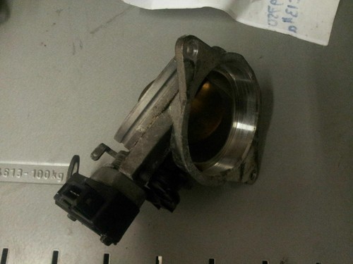 BMW 5er 520i  E39 2,0 Bj96   	 Drosselklappe Drosselklappensteller Drosselklappe