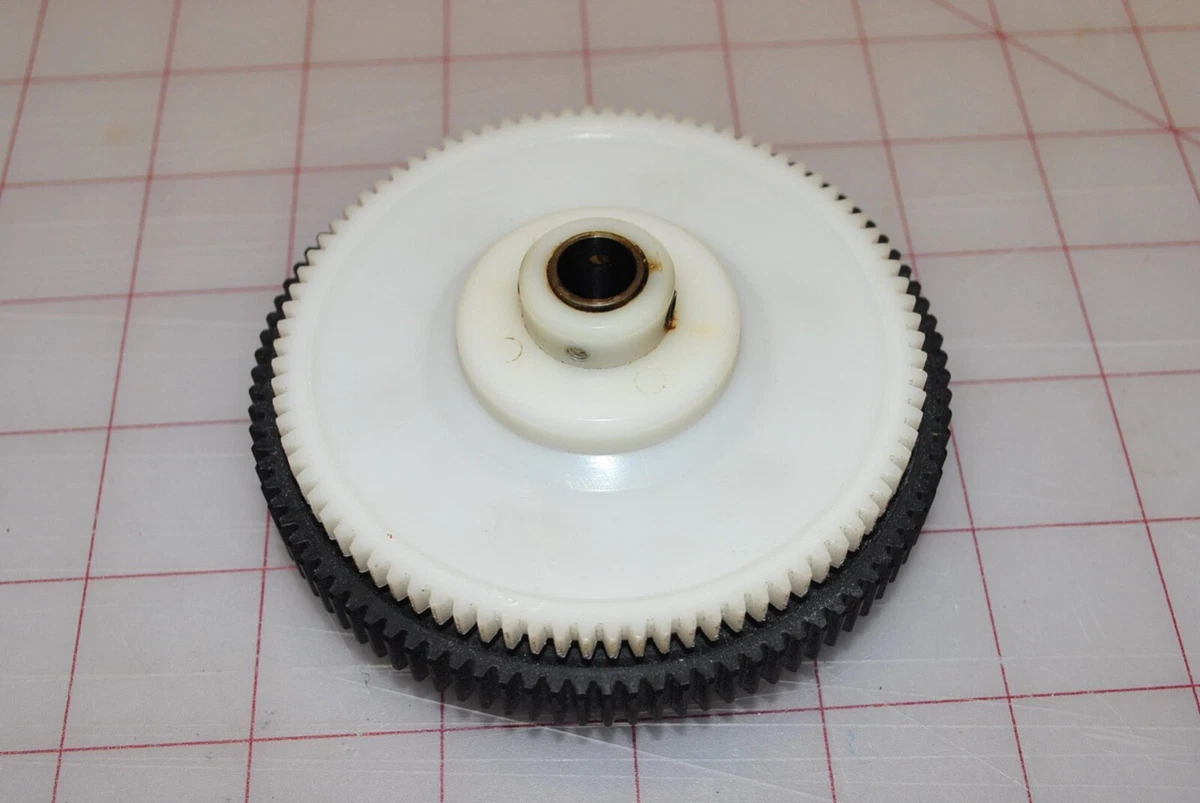 Hirobo Freya .90 main drive gear and one-way, nice. | eBay