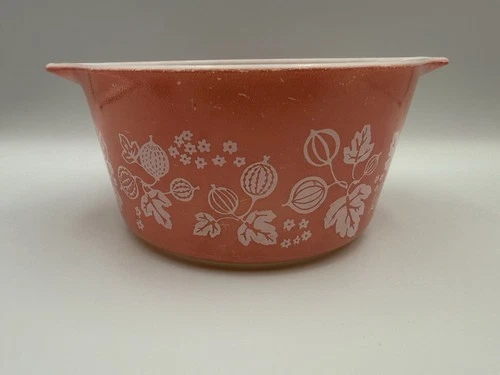 Vintage PYREX Pink Gooseberry 473 - 1 QT Casserole Baking Dish NO LID