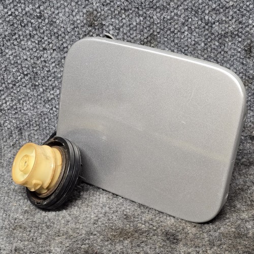 02-06 NISSAN ALTIMA Gas Fuel TANK DOOR Paint KY1 - Light Silver Metallic - Bild 6 von 6
