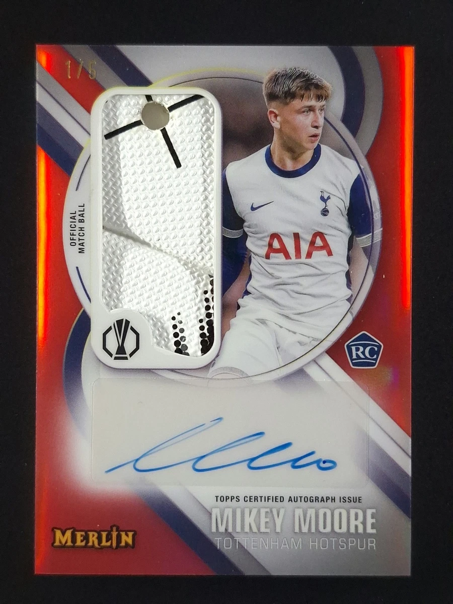 Topps Soccer Tottenham Hotspur Autographed Sports Trading Cards