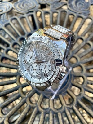 GUESS FRONTIER W0799G1 SILVER/CRYSTAL CHRONOGRAPH QUARTZ MENS/WATCH New Battery