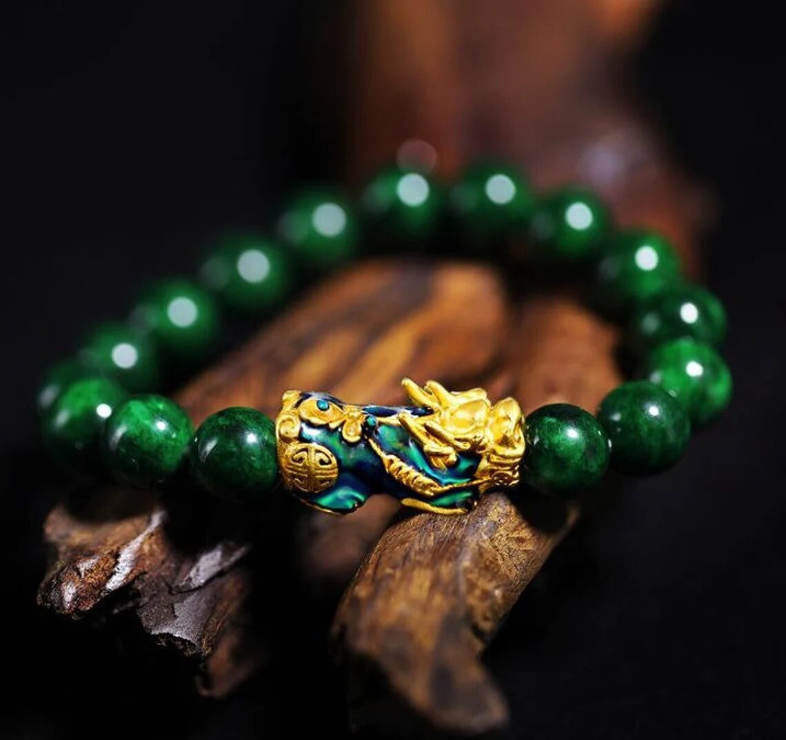 10mm Green Jade Stone Beaded Pixiu Charm Braided Bracelet for