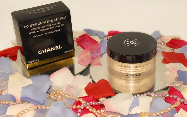 CHANEL Poudre Universelle Libre Natural Finish Loose ...