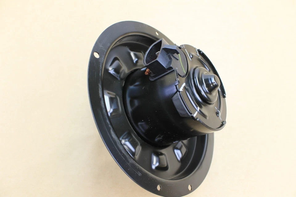 Motor soplador de climatización Motorcraft para Ford Escape 2005-2007/Mercury Mariner/Tribute Foto 3 de 4