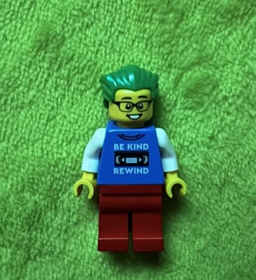 SDCC 2023 LEGO Brickbuster Video Minifig Torso Exclusive Be Kind Rewind