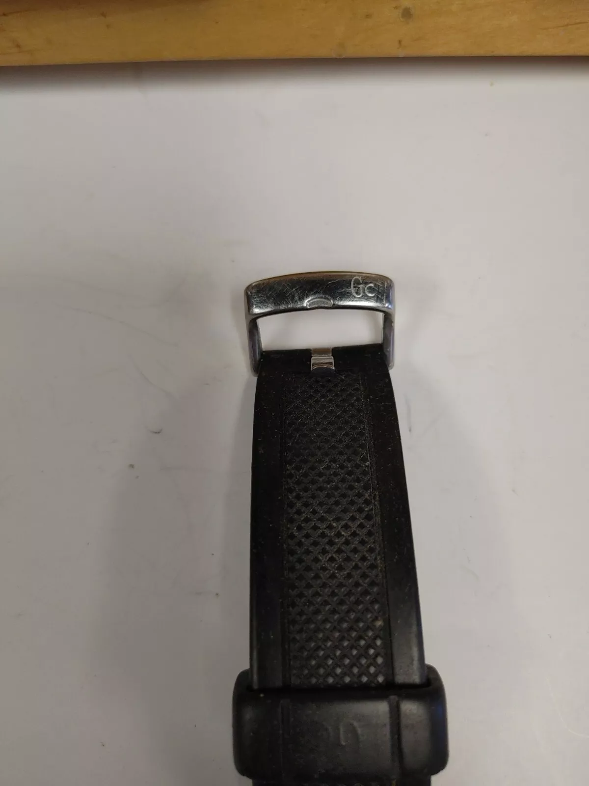 Boucle originale vintage Gucci pour bracelet en caoutchouc taille 24