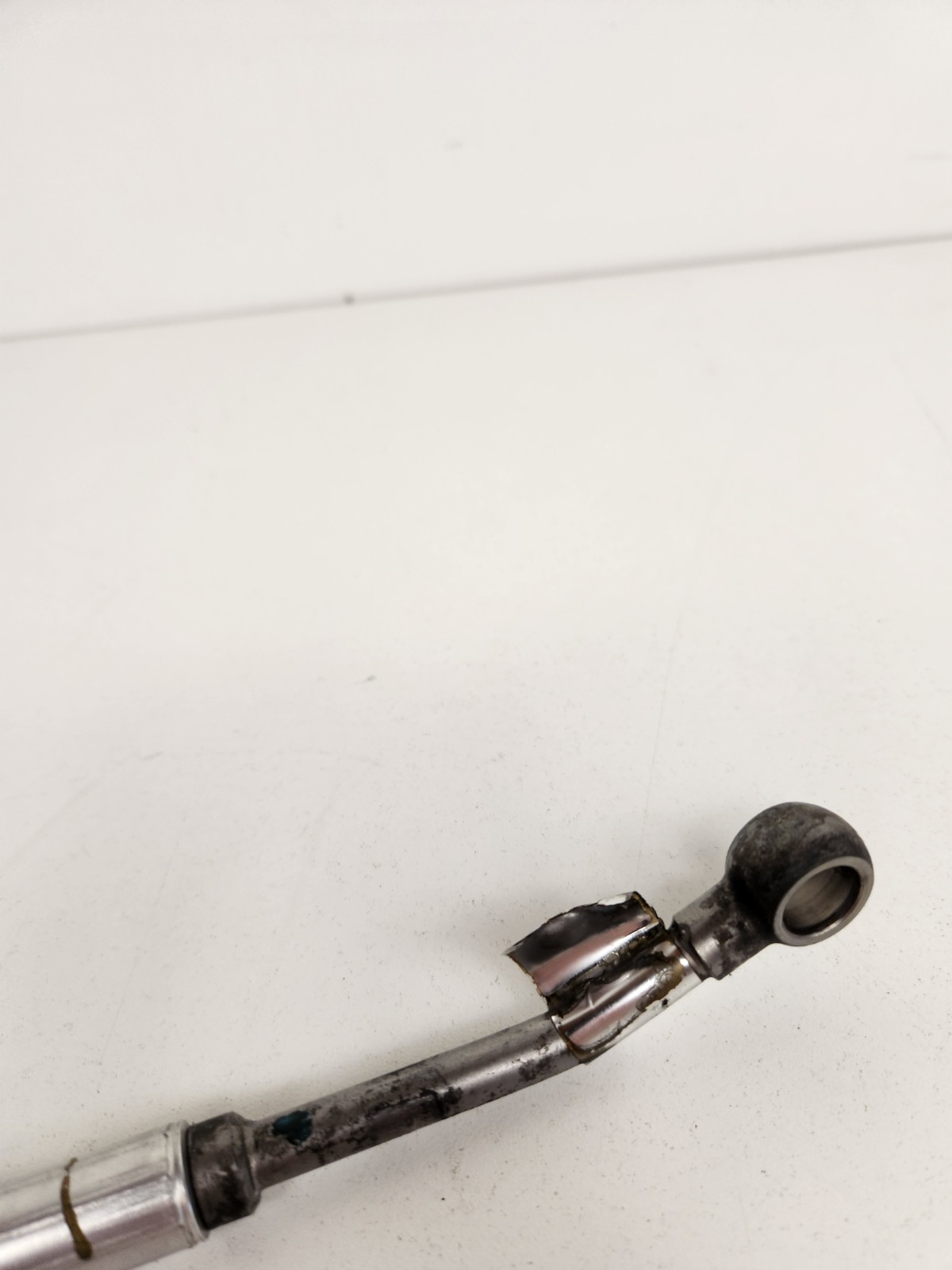 McLaren MP4-12C 2012-2014 Oil line P/N 00108672