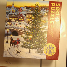 Cobble Hill Puzzle 500 pieces - Village Tree -  57201