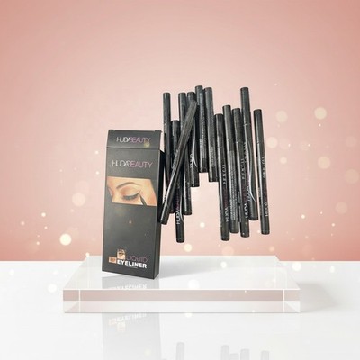 HUDA Beauty Liquid Eyeliner   Schwarz, wasserfest