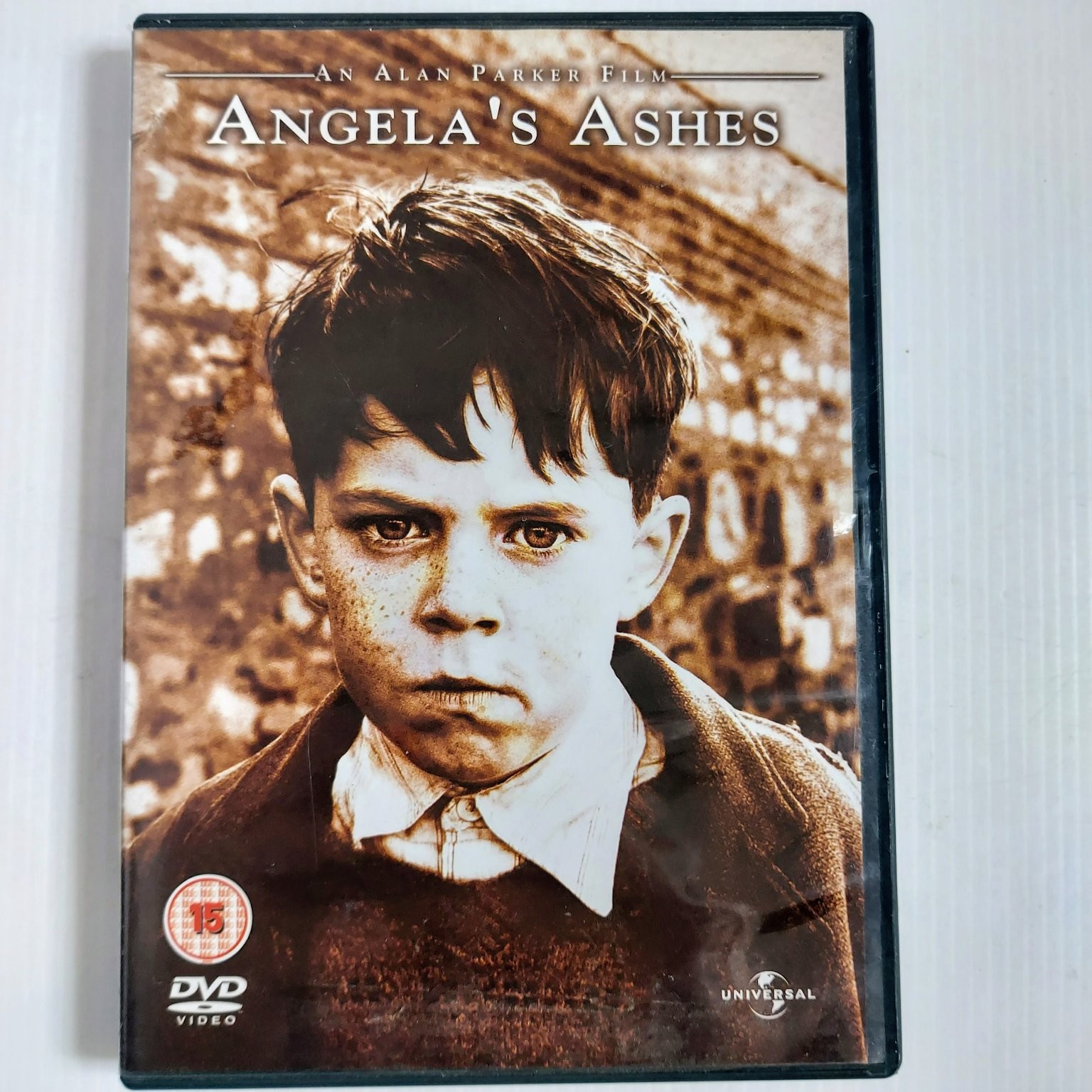 Angela's Ashes DVD 1999 Widescreen Alan Parker Emily Watson Robert Carlyle