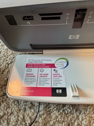 HP Photosmart A716 Compact Photo Printer Pre-owned No Ink Cartridge Bundle - Picture 3 of 13