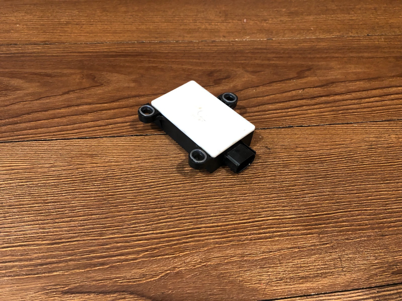 2008-2017 CHEVY GMC EXPRESS SAVANA STABILITRAK SUSPENSION YAW SENSOR MODULE OEM thumbnail 6