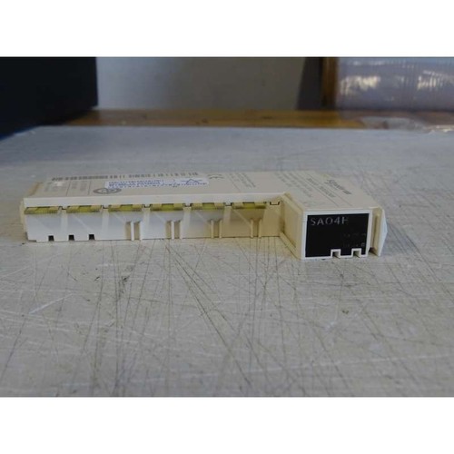 Schneider TM5SAO4H Module De Sortie Analogique - 4O - 20 mA 16 Bit | eBay