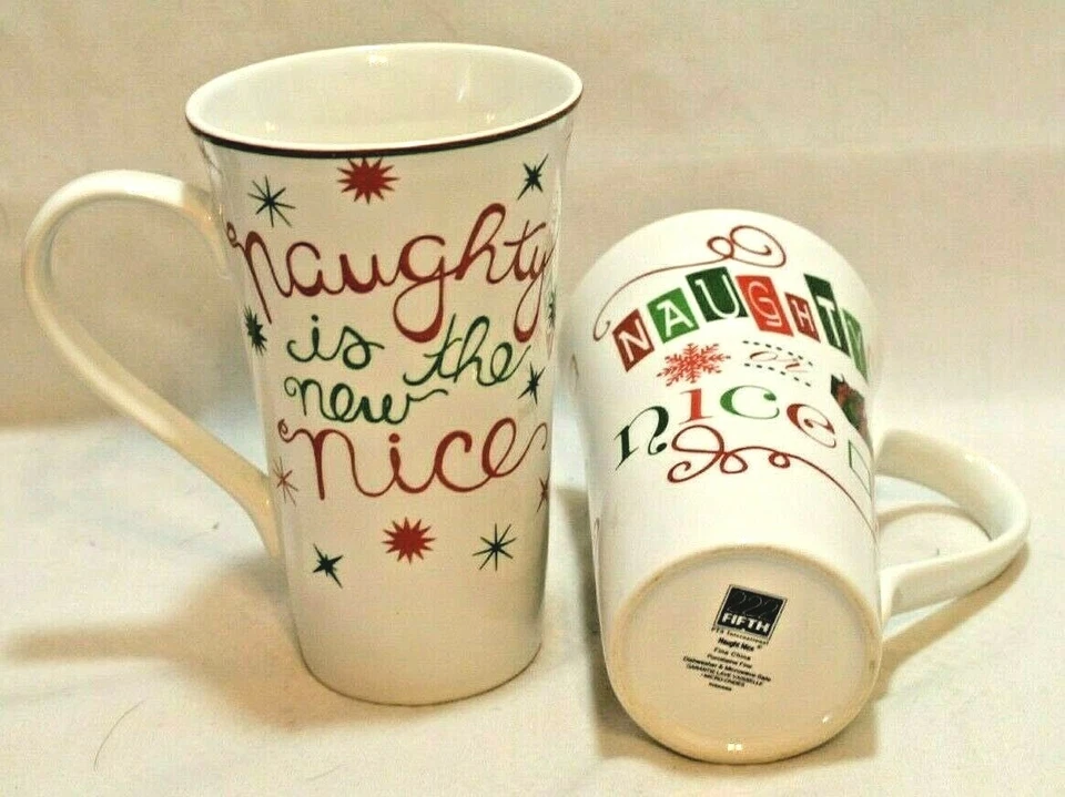 222 Fifth озорной / изящный Рождественский фарфор латте кружки комплект из двух новый - Изображение 2 из 3