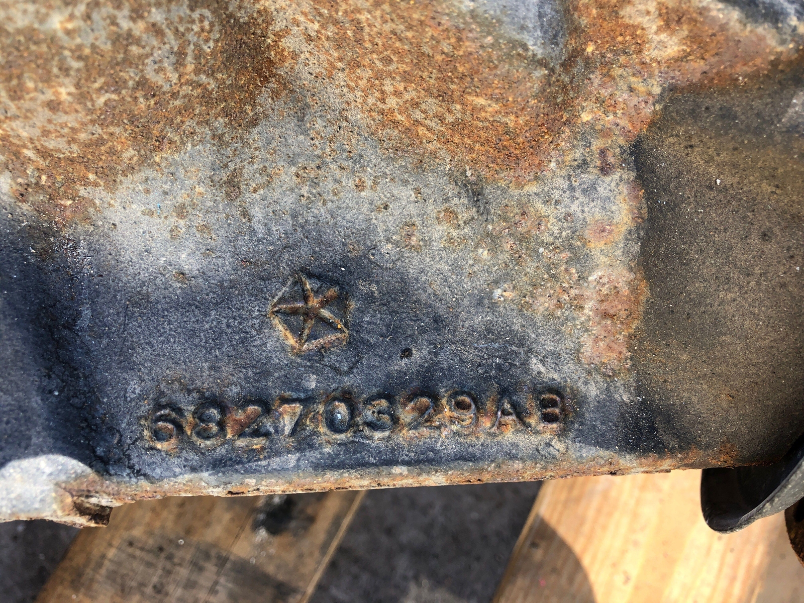 20192022 DODGE RAM 1500 SD REAR ANTISPIN DIFFERENTIAL AXLE CARRIER 6