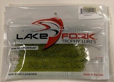 Lake Fork Ring-Fry 4'' Fishing Lure Chartreuse Pepper - 8 Count