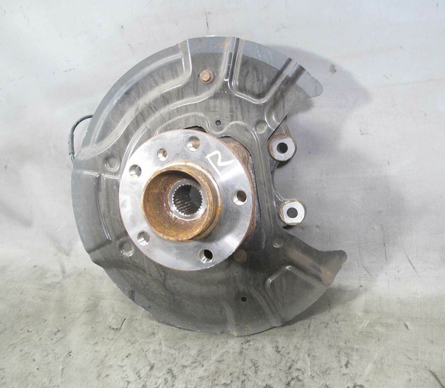 20112017 BMW F25 X3 F26 X4 Right Rear Wheel Hub Bearing Carrier