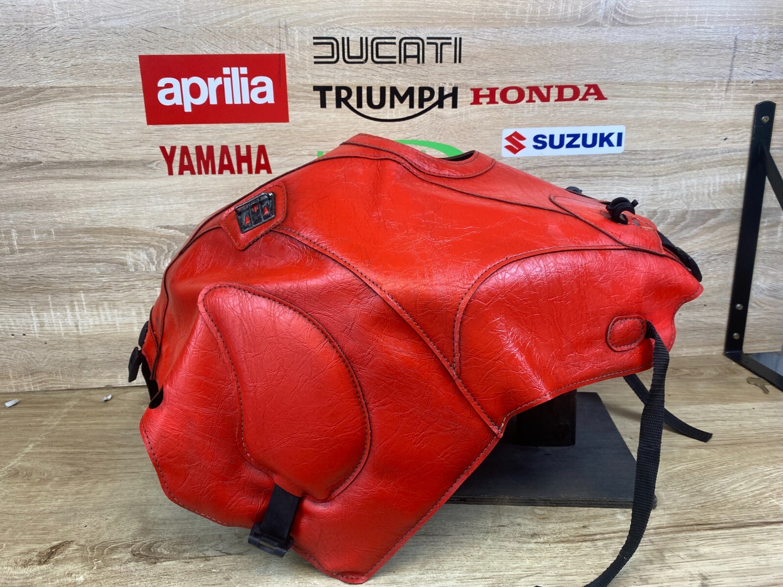 BMW R1100S R1150S 1999 2006 RED BAGSTER BAGLUX TANK COVER 1376H TC2621