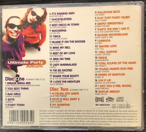 THE ULTIMATE PARTY ALBUM - Various 2CD 70's,80's, 90's Beatles Medley FREE POST - Picture 2 of 4
