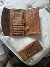 Brown Leather Crocodile Pattern Wallet and Coin Purse