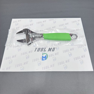 #ad Snap on Tools SPAIN NEW GREEN 8quot; SLIM JAW Wide Mouth Adjustable Wrench ADHWS8G $139.95