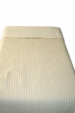 Crate & Barrel Plaza Coverlet Quilt Full/Queen 2 King Shams Oyster/Cream Neutral