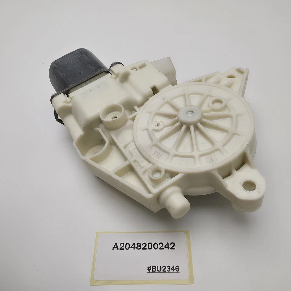 2007-2014 梅赛德斯-奔驰 E350 右前窗调节器电机 A2048200242 — 第 4/4 张图片