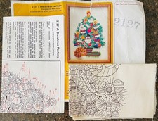Creative Circle Crewel Embroidery Kit, A Christmas Fantasy 2127, missing yarn