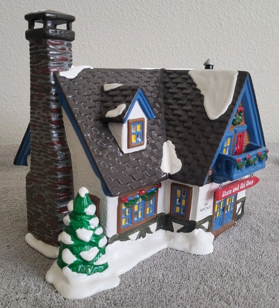VTG • Dept 56 • Snow Village • Skate & Ski Shop • #5467-4 • 1994 • Exc Cond!