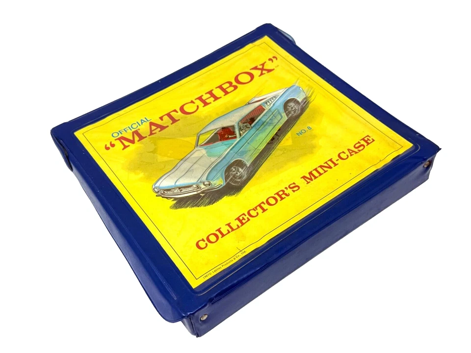 Near MINT 1967 No. 8 Official MATCHBOX LESNEY 18 Cars Collectors Mini Case EMPTY - Image 4 of 4
