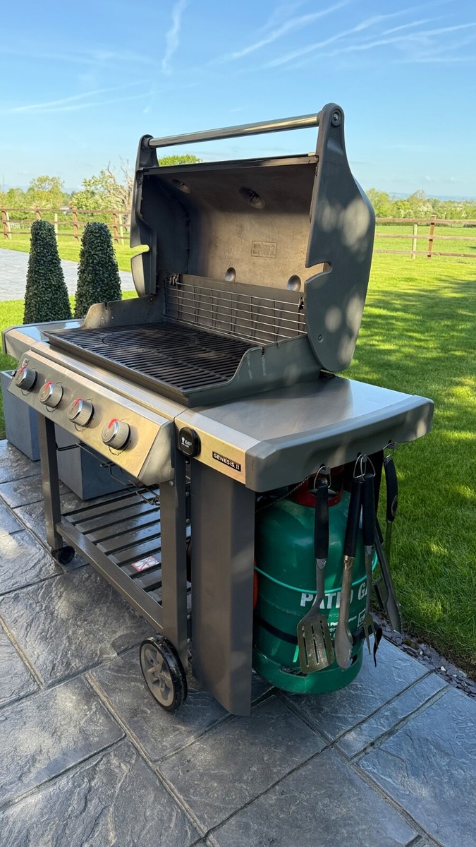 WEBER Genesis ® II E-410 GBS Gas Barbecue Burners BBQ Black - Main Image