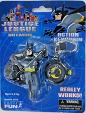 Justice League BATMAN Action Keychain Keyring Marvel DC Comics Bat Wayne Retired