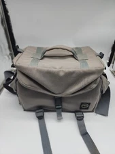 Vintage  Large Pro Camera/Camcorder Case  Gray VG good condition.