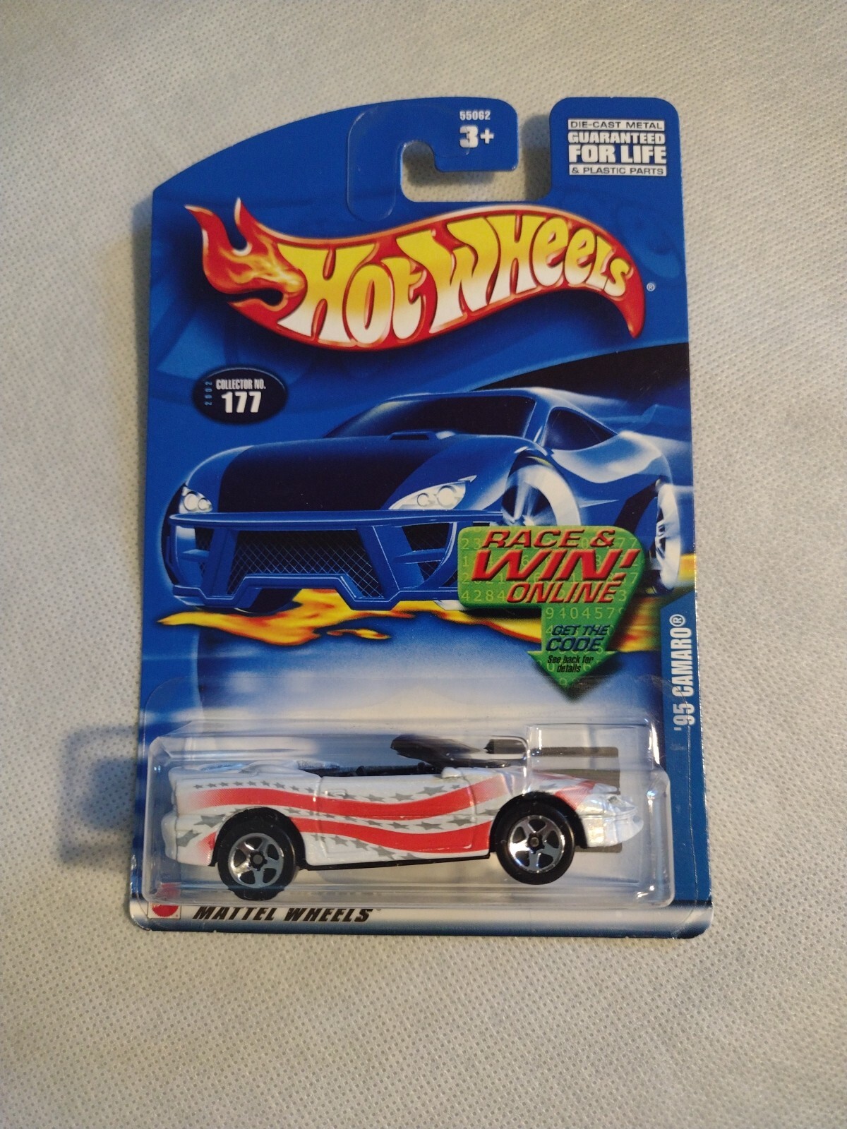 2002 Hot Wheels '95 Camaro #177 Stars And Stripes Convertible 55062 White Mattel