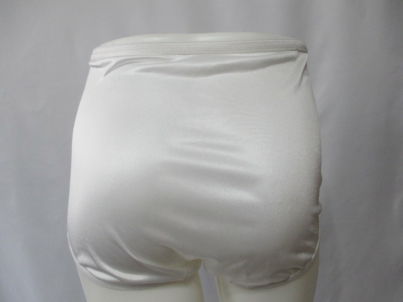 VINTAGE ADONNA JC PENNEY WHITE NYLON PANTIES HIGH WAI… Gem