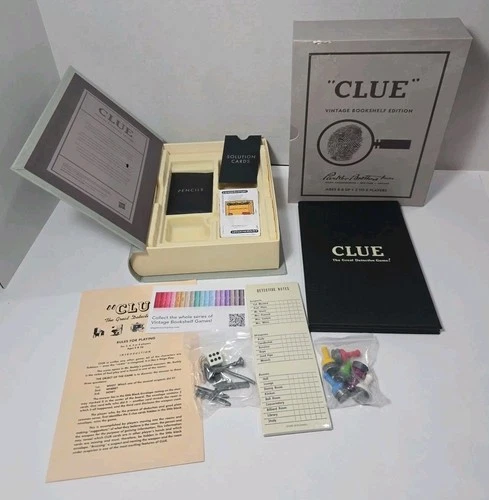 2016-HASBRO-CLUE-VINTAGE BOOKSHELF EDITION-BOARD GAME