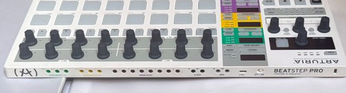 Arturia Beatstep Pro MIDI/USB Controller & Sequencer - Picture 3 of 7