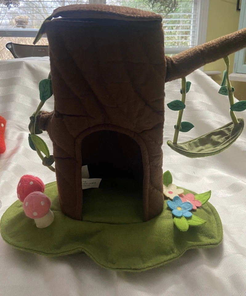 Juego de casa de fieltro Pottery Barn Kids 2008 - EXCELENTE ESTADO Foto 2 de 4