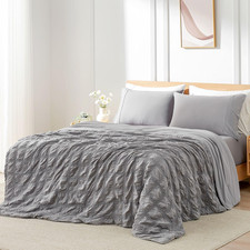 Reversible King Size Cooling Comforter - Lightweight Dark Grey Seersucker Quilt