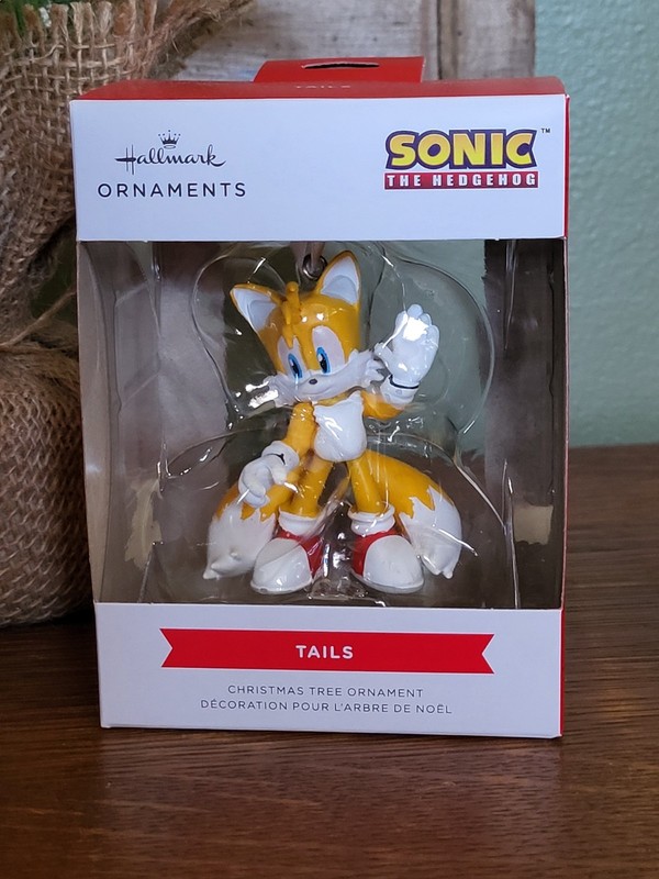 Hallmark Ornament Red Box - TAILS - Sonic the Hedgehog