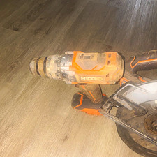 RIDGID 12V 4-Tool Combo Kit Drill/Driver Impact Driver Circular Saw + Bag