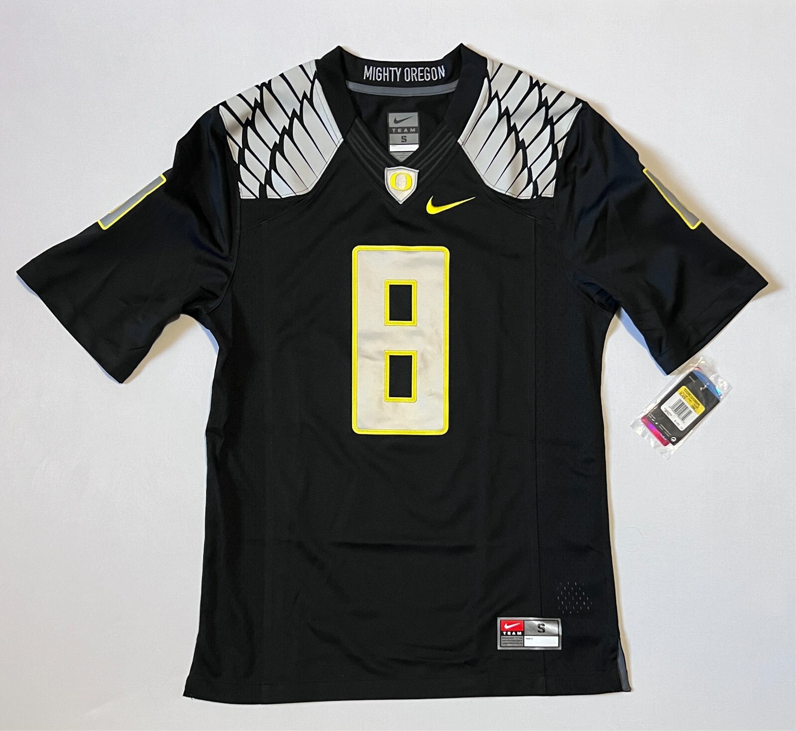 Ducks Jersey Football Black #8 Sewn On Limited Jersey (Small) - Retail: $120