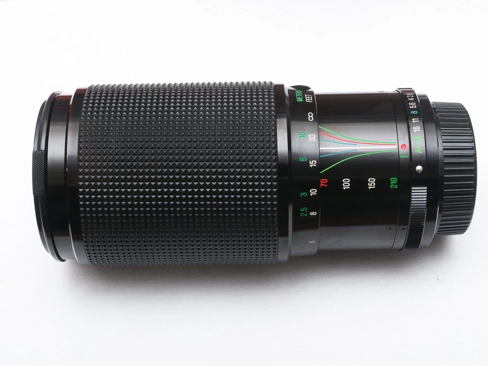 Vivitar Series 1 Komine V3 70-210mm f/2.8-4 Zoom lens with RARE Pentax KA mount! - Image 4 of 4