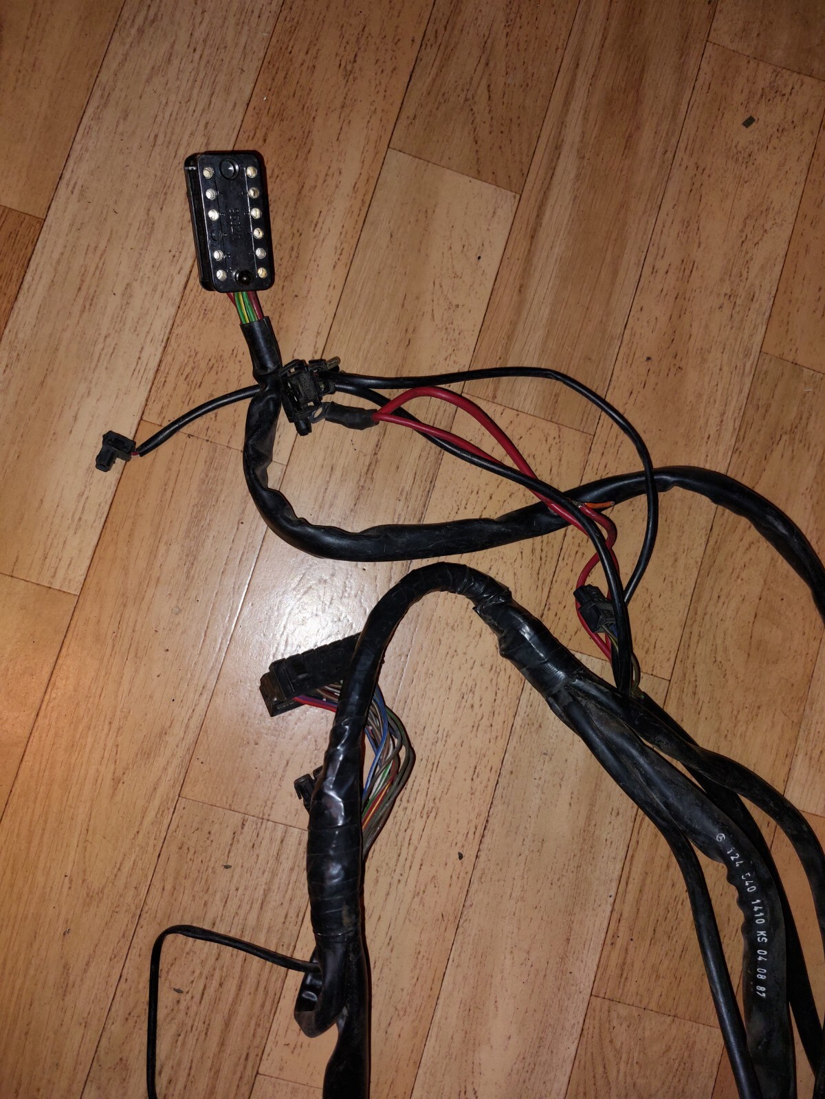 ABS Wire Harness MercedesBenz W124 1245401410 /h12 eBay