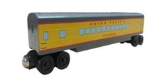 Wooden Whittle Shortline Railroad UNION PACIFIC Coach Passenger TRAIN CAR Salina